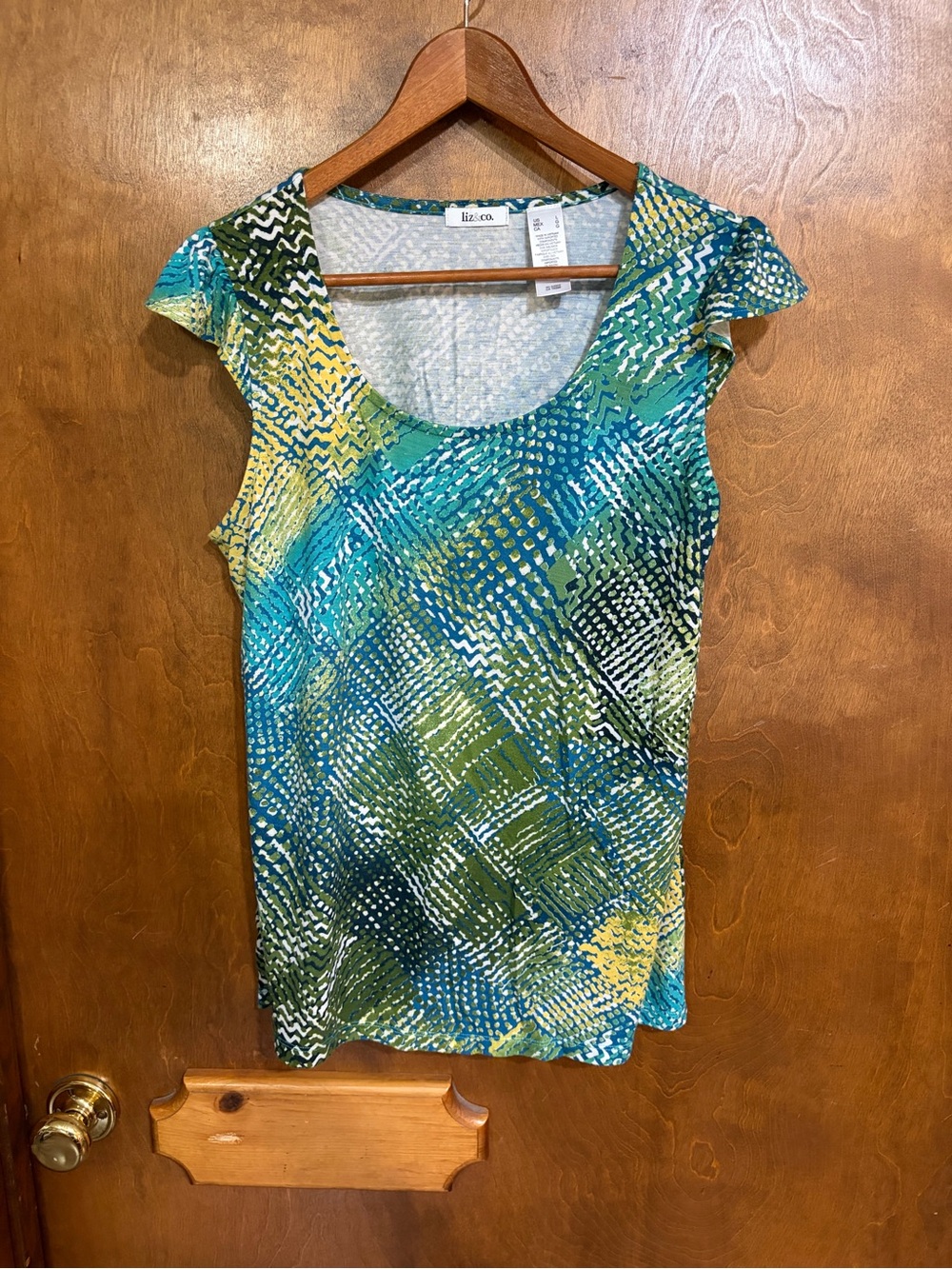 Liz Claiborne (liz&co.) Teal, Green & White Printed Scoop Neck Tee